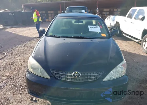2004 Toyota Camry Le из США, поврежденный, VIN 4T1BE32K24U380219